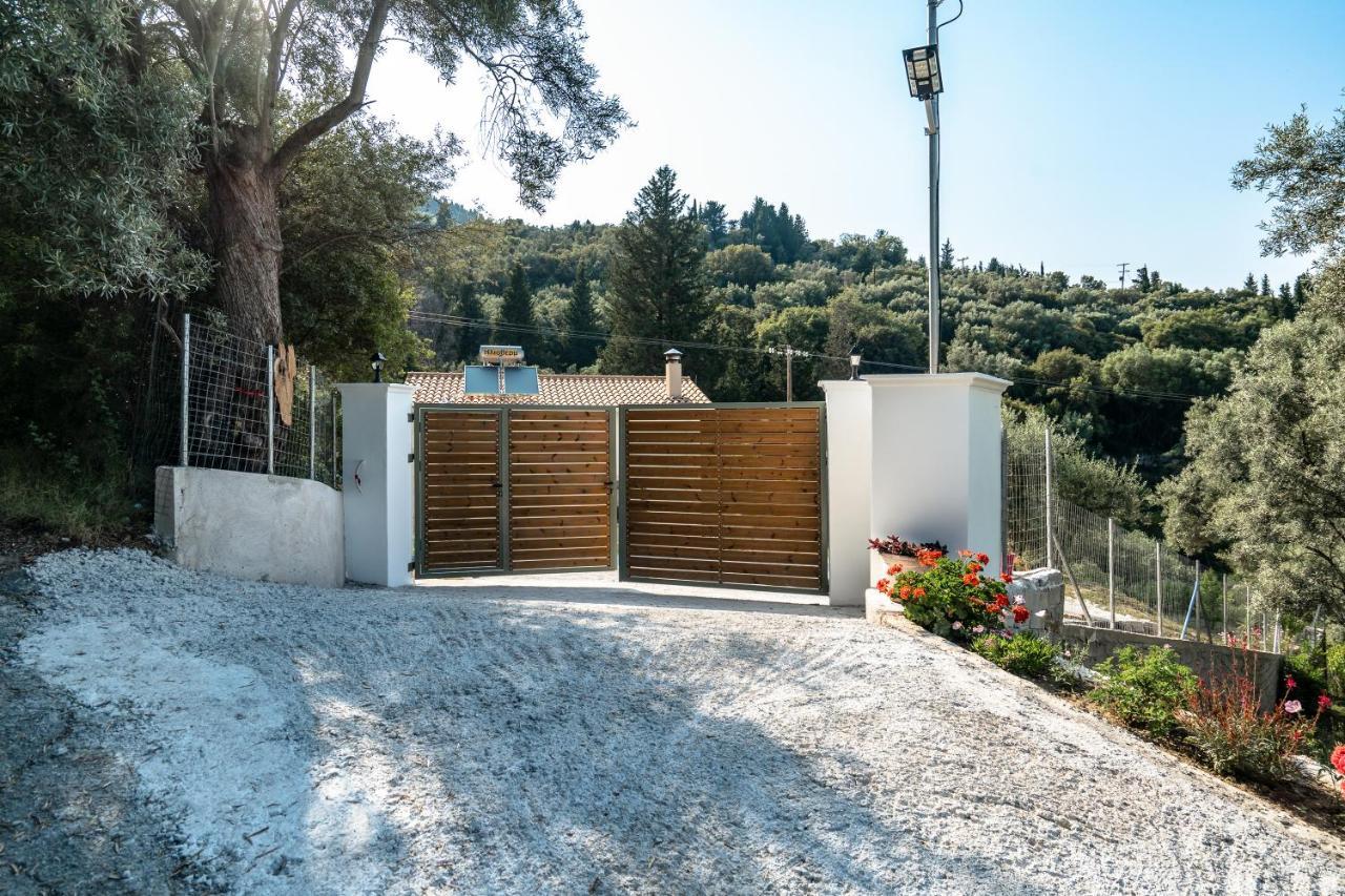 Armonia Villa Lefkada Kariótai Eksteriør billede
