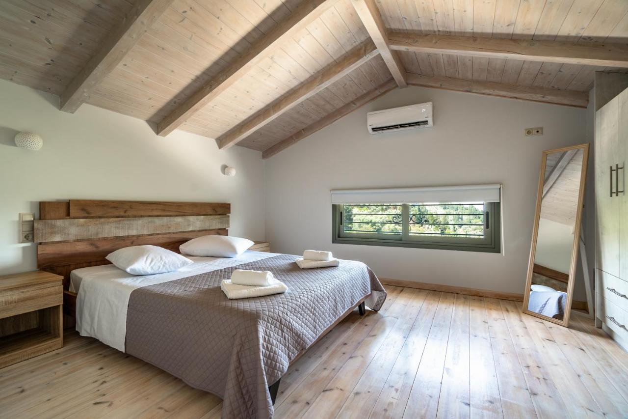 Armonia Villa Lefkada Kariótai Eksteriør billede