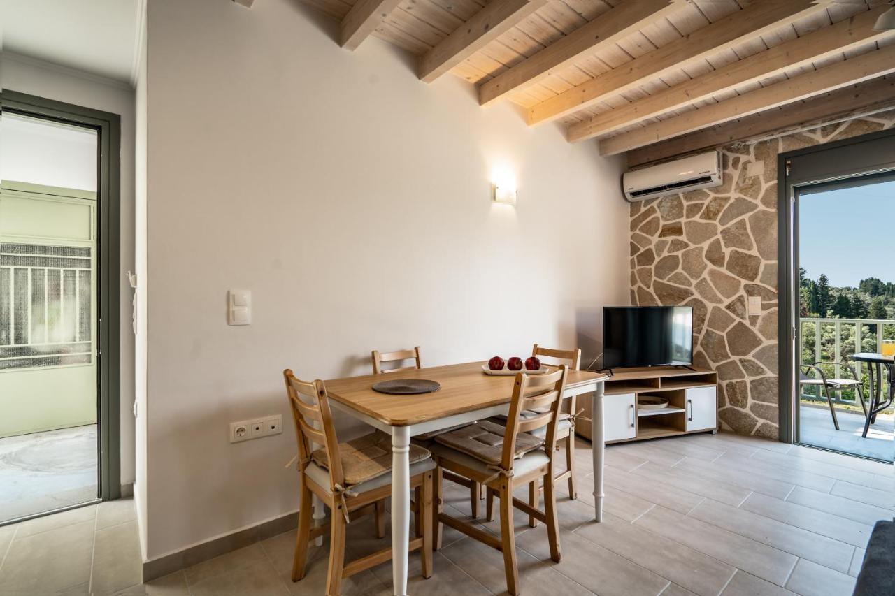 Armonia Villa Lefkada Kariótai Eksteriør billede